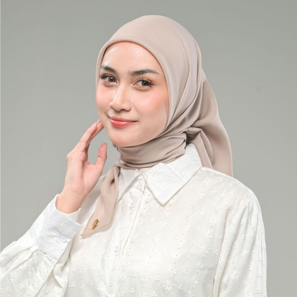 Hijaberies - Baby Voal Square (Hijab Segiempat Voal Exclusive Ukuran 110x110 cm)