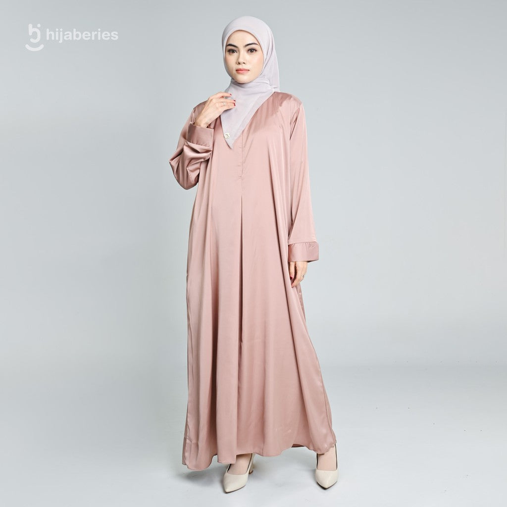 Hijaberies - Basic Dress Silk (Dress Panjang Wanita Bahan Armani Satin Silk)