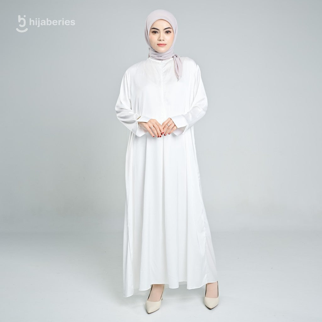 Hijaberies - Basic Dress Silk (Dress Panjang Wanita Bahan Armani Satin Silk)