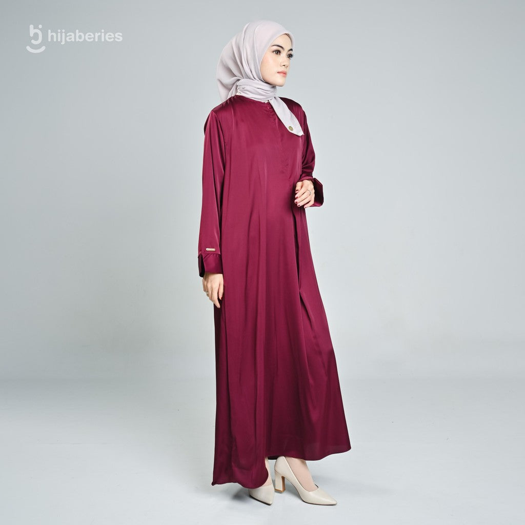 Hijaberies - Basic Dress Silk (Dress Panjang Wanita Bahan Armani Satin Silk)