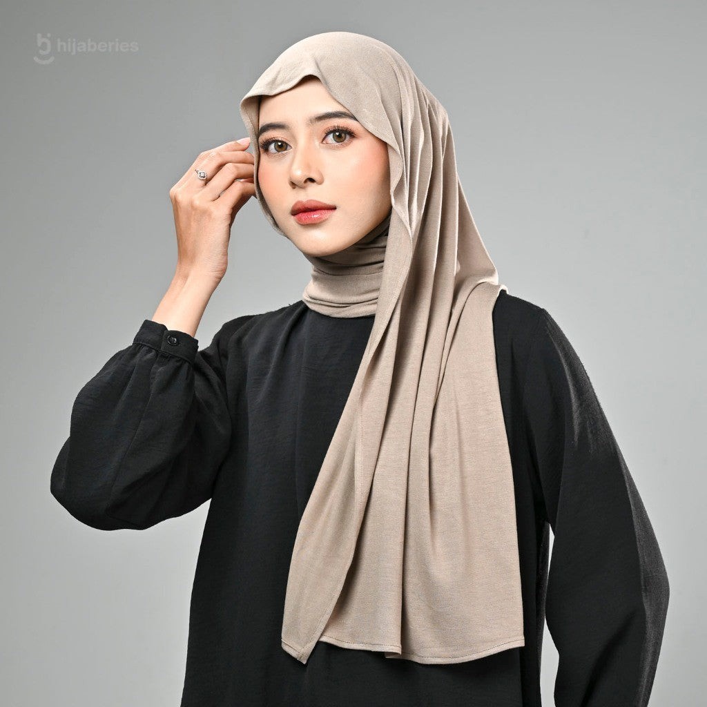 Hijaberies Kesa Pashmina Kaos (Pashmina bahan Rayon Spandex dan Tencel Modal)