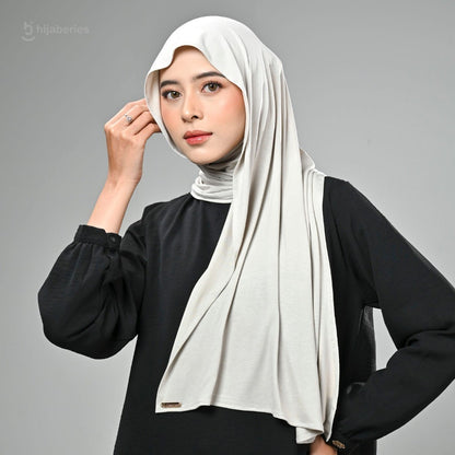 Hijaberies Kesa Pashmina Kaos (Pashmina bahan Rayon Spandex dan Tencel Modal)