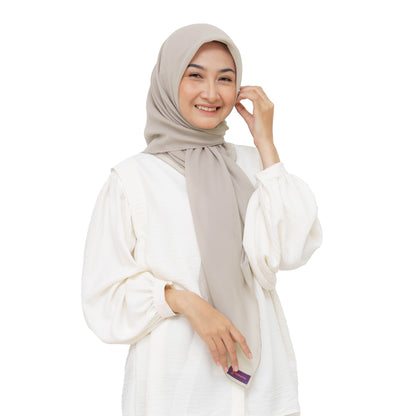 Nura Square Pollycotton Potton Premium - Simply Taupe (Woven)