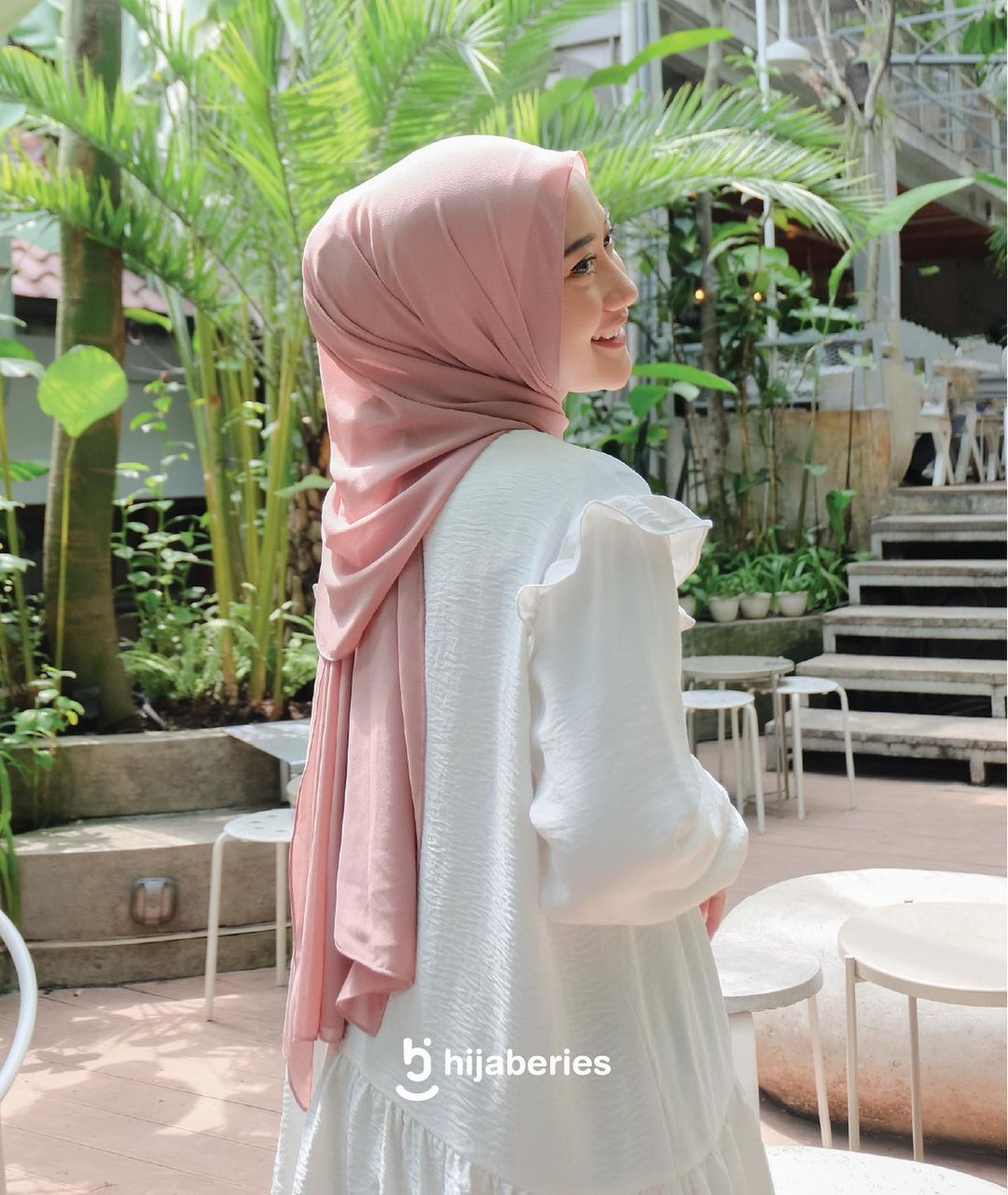 Kala Pashmina Oval Ceruty Babydoll Hijaberies - Powder Puff